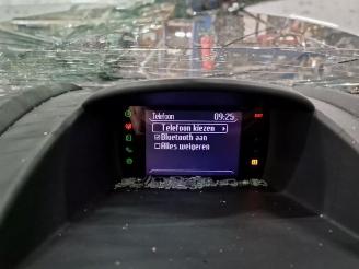 Ford Fiesta Fiesta 6 (JA8), Hatchback, 2008 / 2018 1.6 16V Ti picture 3