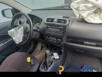 Mitsubishi Space-star Space Star (A0), Hatchback, 2012 1.0 12V picture 6