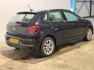 uszkodzony samochody osobowe Volkswagen Polo 1.0 TSI 12V Hatchback 4Dr Benzine 999cc 70kW (95pk) FWD 2020/1