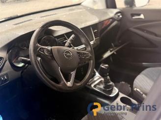 Opel Crossland Crossland (X), SUV, 2017 1.2 Turbo 12V picture 8