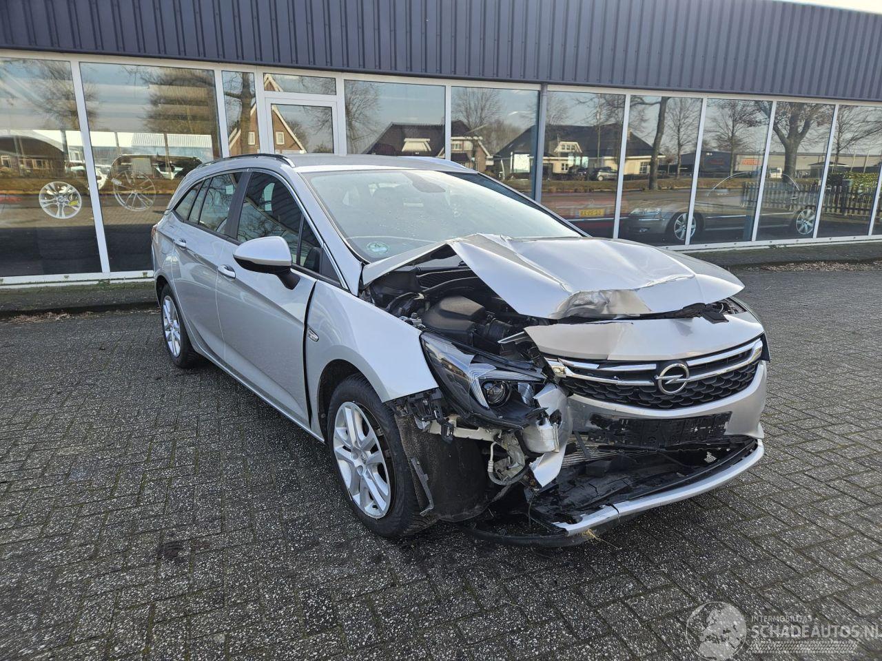 Opel Astra 1.6 CDTI 110 16V Combi/o  Diesel 1.598cc 81kW (110pk) FWD