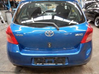 Toyota Yaris 1.2 16V picture 4