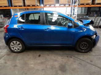 Toyota Yaris 1.2 16V picture 6
