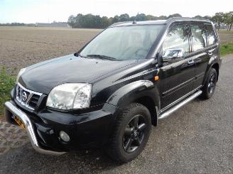 Nissan X-Trail 2.5 16V picture 1
