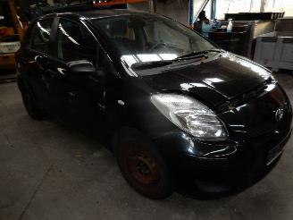 Toyota Yaris 1.0 12 V picture 4