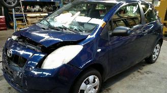 Toyota Yaris 1.0 12V picture 4