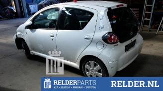 Salvage car Toyota Aygo Aygo (B10), Hatchback, 2005 / 2014 1.0 12V VVT-i 2010/10