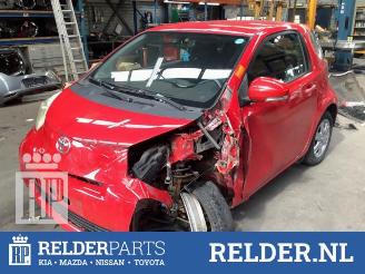 Sloopauto Toyota iQ iQ, Hatchback 3-drs, 2009 / 2015 1.0 12V VVT-i 2010/10