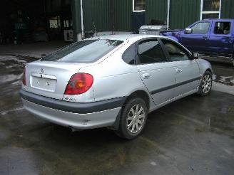 Toyota Avensis 2.0 td picture 3