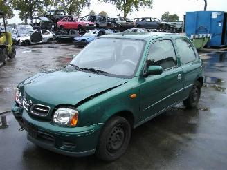 Nissan Micra 1.4  16v automaat picture 1