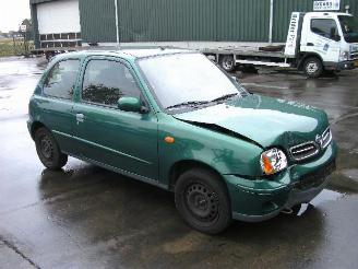 Nissan Micra 1.4  16v automaat picture 4