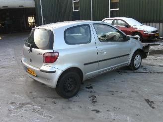 Toyota Yaris 1.6 16v picture 3