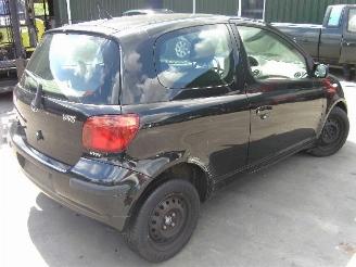 Toyota Yaris 1.3 16v picture 3