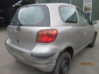 Toyota Yaris 1.3 16V picture 5