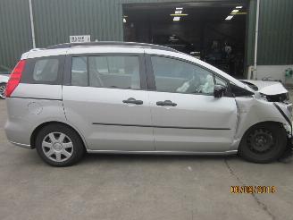 Mazda 5 1.8 16V AUTOMAAT picture 6