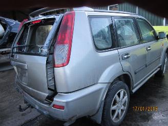 Nissan X-Trail 2.2 DCI picture 5