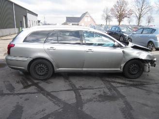 Toyota Avensis 2.0 D4-D picture 6