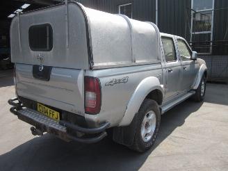 Nissan King cab 2.5 DCI picture 5