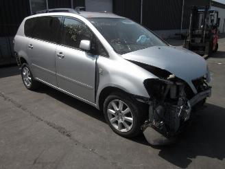 Toyota Avensis-verso 2.4 16V picture 6
