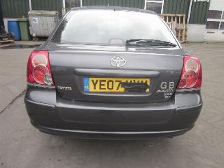 Toyota Avensis 2.2 D4-D picture 4