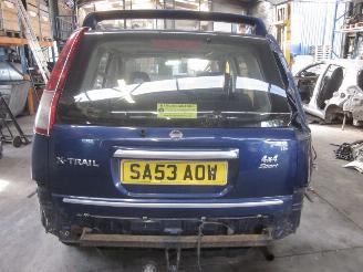 Nissan X-Trail 2.2 dti picture 4