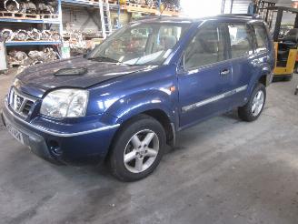 Nissan X-Trail 2.2 dti picture 1