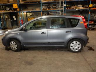 Nissan Note 1.5 DCI picture 2