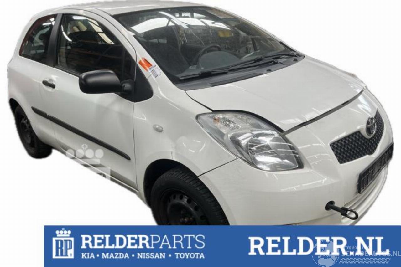 Toyota Yaris Yaris II (P9), Hatchback, 2005 / 2014 1.0 12V VVT-i
