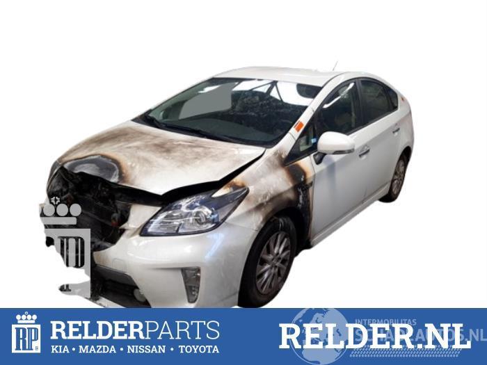 Toyota Prius Prius (ZVW3), Hatchback, 2009 / 2016 1.8 16V Plug-in
