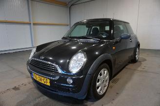 Mini Mini 1.6 66kW ONE SALT picture 10