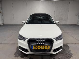 Audi A1 1.2TFSI 63kW Panoramadak S Edition picture 4