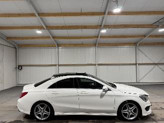 Vaurioauto  passenger cars Mercedes Cla-klasse 180 90kW Edition 1 Panoramadak 2013/6