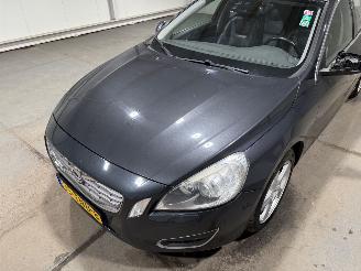 Volvo V-60 2.4D5 151kW Automaat Summum picture 21