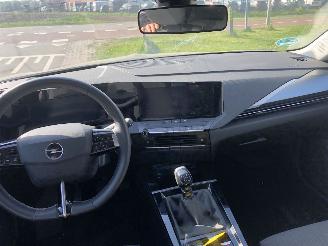 Opel Astra Astra 1.2 Edition picture 25