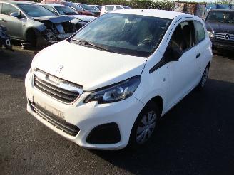 Unfallwagen Peugeot 108  2015/1