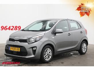 Schadeauto Kia Picanto 1.0 DPi DynamicLine Bluetooth Airco Cruise Camera 2022/7