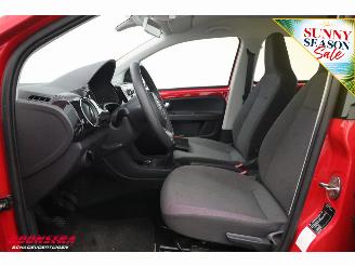Volkswagen Up! 1.0 move up! BlueMotion 5-drs Airco 118.620 km! picture 8