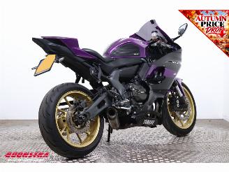 Yamaha  R7 ABS LED Dominator Quickshift picture 3