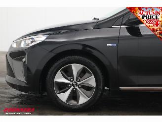 Hyundai Ioniq Premium EV Camera Infinity Pano Memory Audio Clima LED Navi picture 15