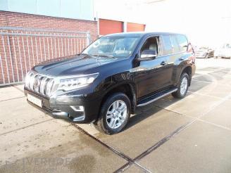 Toyota Landcruiser Land Cruiser (J15), Terreinwagen, 2009 2.8 D-4D 16V Euro 6 picture 3