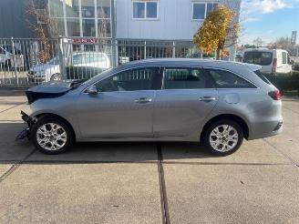 Kia Cee d Ceed Sportswagon (CDF), Combi 5-drs, 2018 1.0i T-GDi 12V picture 3