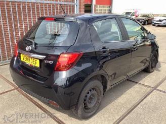 Toyota Yaris Yaris III (P13), Hatchback, 2010 / 2020 1.0 12V VVT-i picture 3