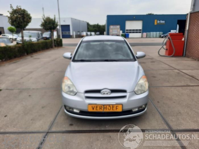 Hyundai Accent Accent, Hatchback, 2005 / 2010 1.4i 16V