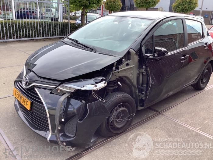 Toyota Yaris Yaris III (P13), Hatchback, 2010 / 2020 1.0 12V VVT-i