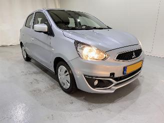 Coche accidentado Mitsubishi Space-star 1.0 Mivec Cool+ Airco 2019/2