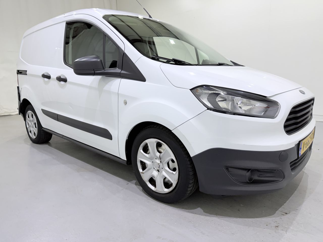 Ford Transit Courier Van 1.5 TDCI Airco NAP · 2016