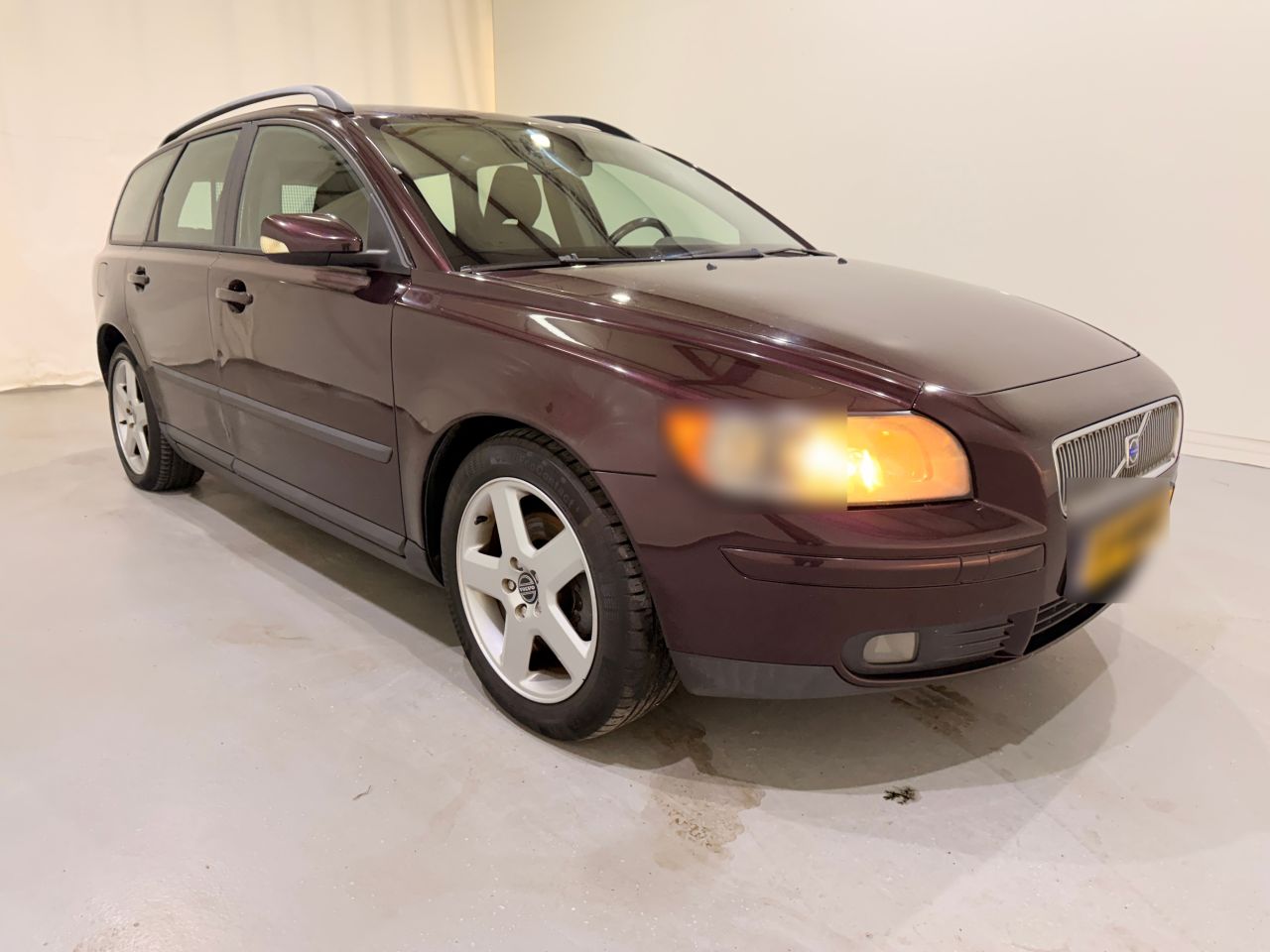 Volvo V-50 2.4 Kinetic Clima · 2004