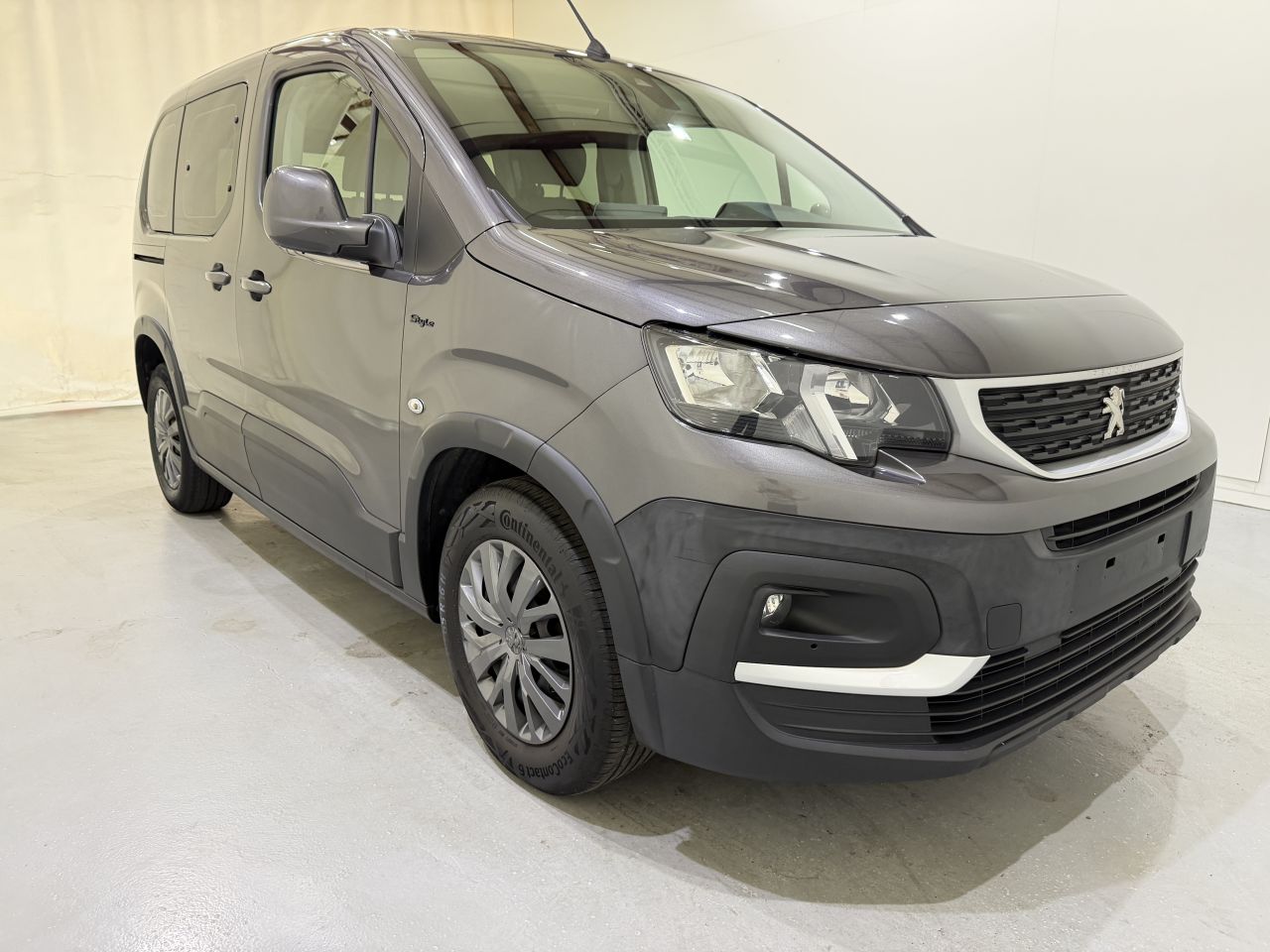 Peugeot Rifter MPV 1.2 PureTech 110 Style · 2021