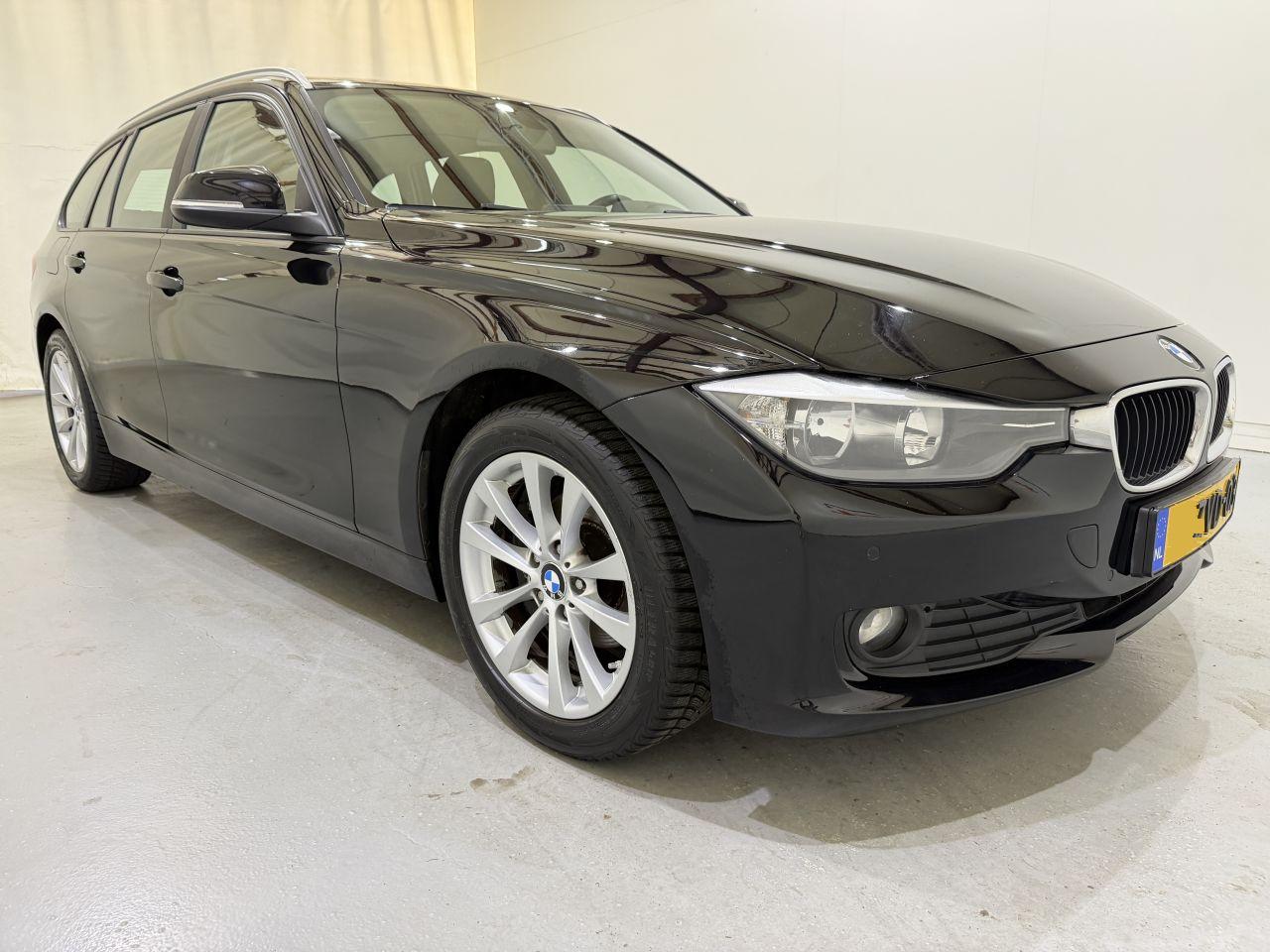 BMW 3-serie Touring 316i Executive Sport · 2013