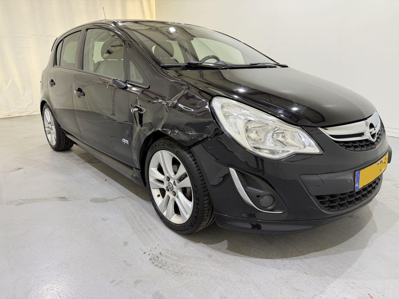 Opel Corsa HB 1.4 Cosmo Navi/Airco · 2011